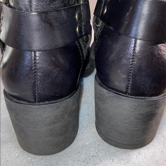 Lucky Brand Motorcycle Boots - Picture 4 of 7